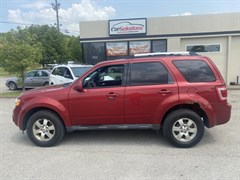 A 2012 Ford Escape LIMITED