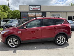 A 2014 Ford Escape TITANIUM