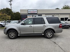 A 2008 Ford Expedition LTD