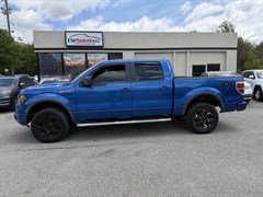 A 2012 Ford F150 SUPERCREW