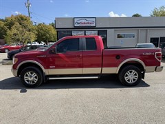 A 2012 Ford F150 SUPER CAB