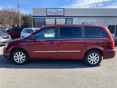 A 2013 Chrysler Town & Country TOURING