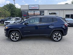A 2019 Jeep Compass LIMITED