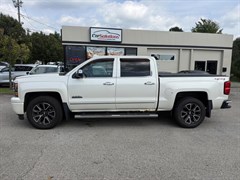 A 2015 Chevrolet Silverado K1500 HIGH COUNTRY