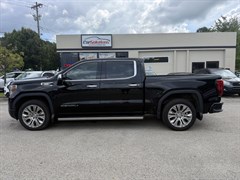 A 2021 GMC Sierra K1500 DENALI