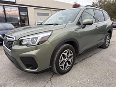 A 2020 Subaru Forester PREMIUM