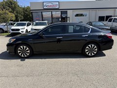 A 2017 Honda Accord HYBRID