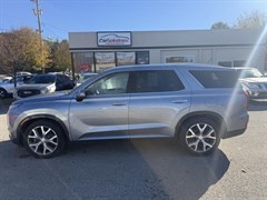 A 2020 Hyundai Palisade SEL