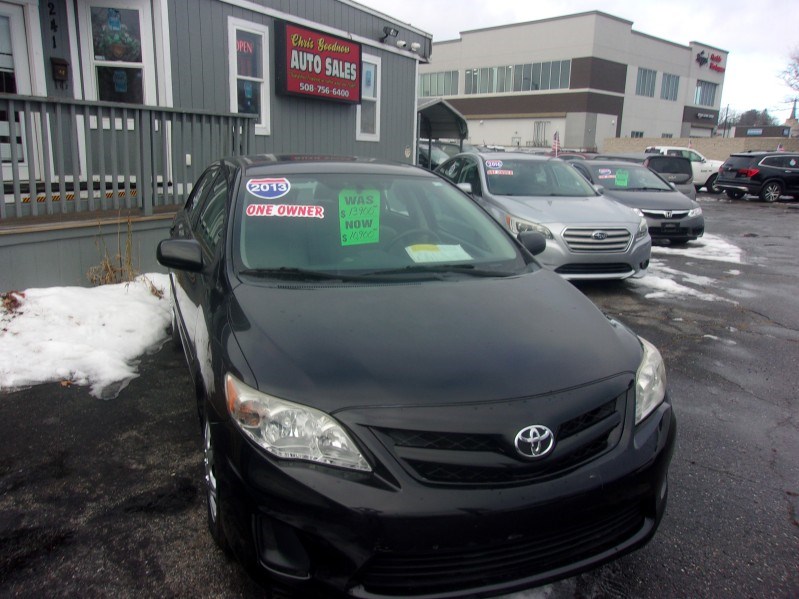 View vehicle photo 2