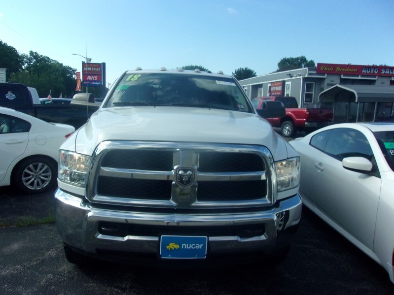 White 2018 RAM 2500 Pickup Truck  6-Speed Automatic