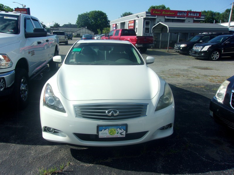 White 2012 INFINITI G37 Coupe All-Wheel Drive 7-Speed Automatic