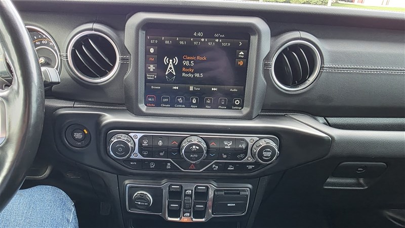 2021 JEEP WRANGLER UNLIMITED photo 29 of 37
