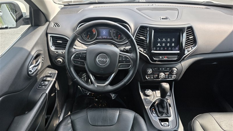 2019 JEEP CHEROKEE photo 22 of 35
