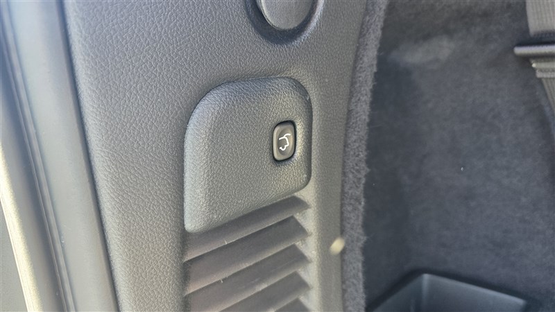 2023 DODGE DURANGO photo 20 of 41