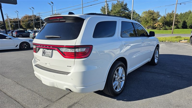 2023 DODGE DURANGO photo 8 of 41