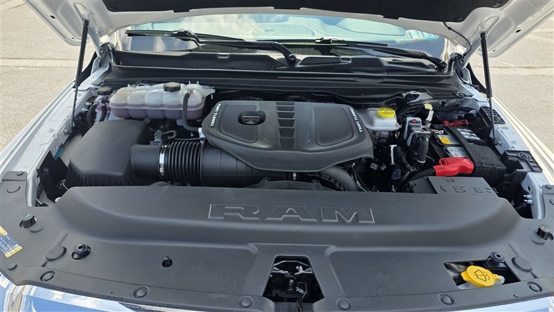 2026 RAM 1500 photo 23 of 49