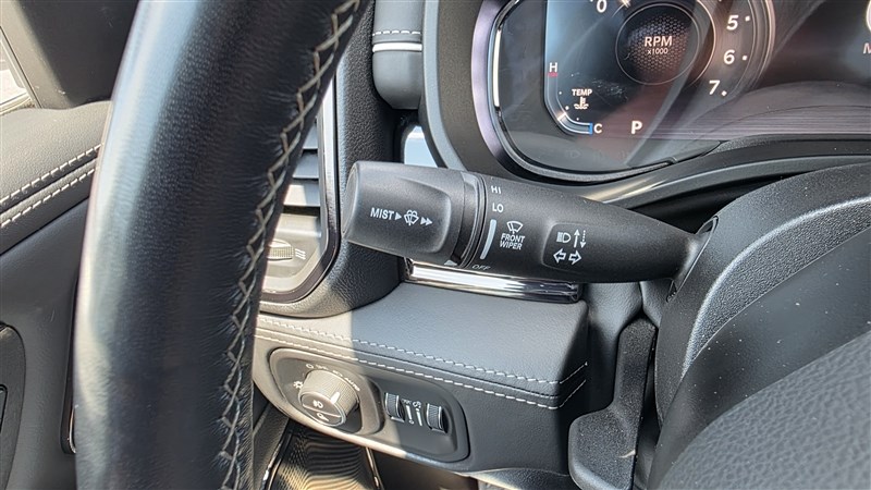2026 RAM 1500 photo 31 of 49