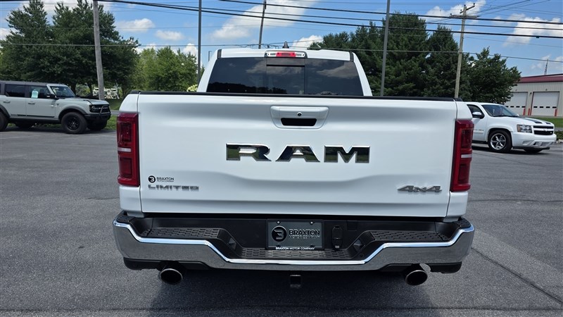 2026 RAM 1500 photo 7 of 49