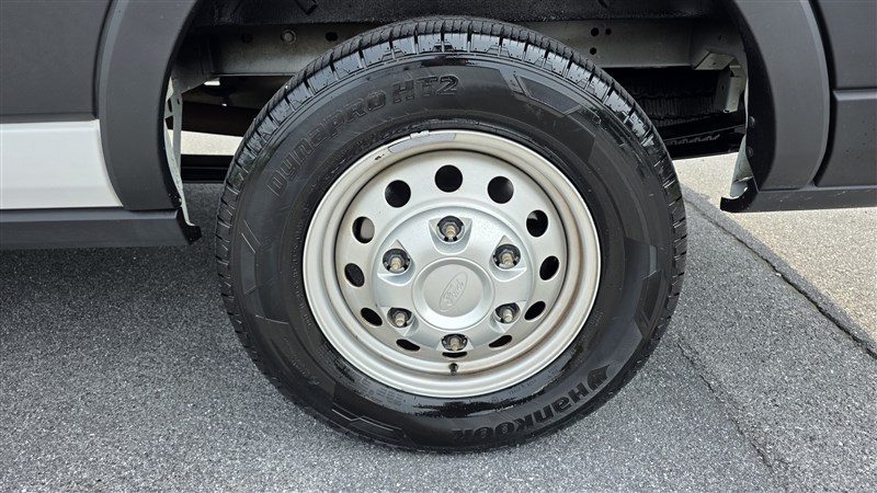 2023 FORD TRANSIT T-250 MEDIUM ROOF W/ SHELVES - 11