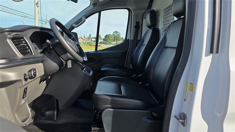2023 FORD TRANSIT photo 13 of 35