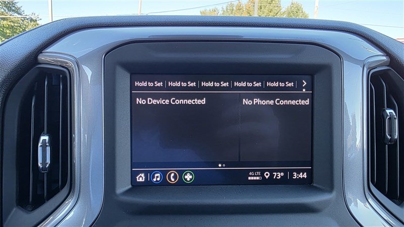 2024 CHEVROLET SILVERADO photo 34 of 36