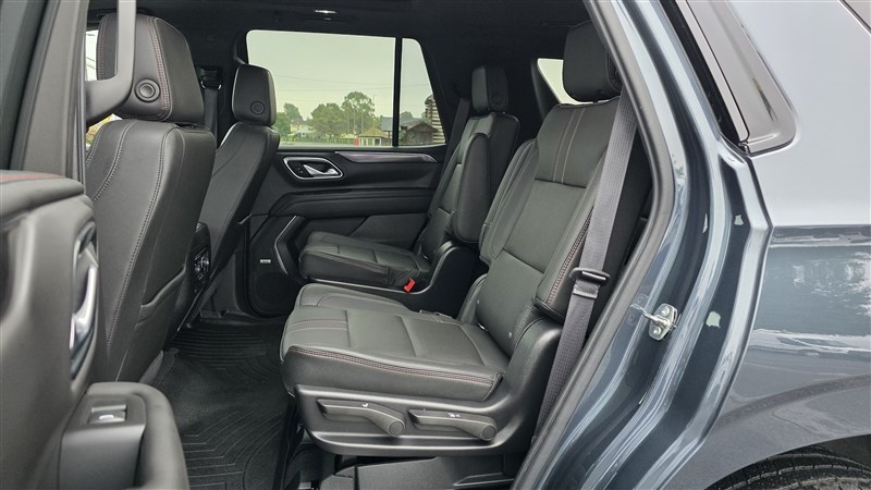 2021 CHEVROLET TAHOE photo 14 of 39