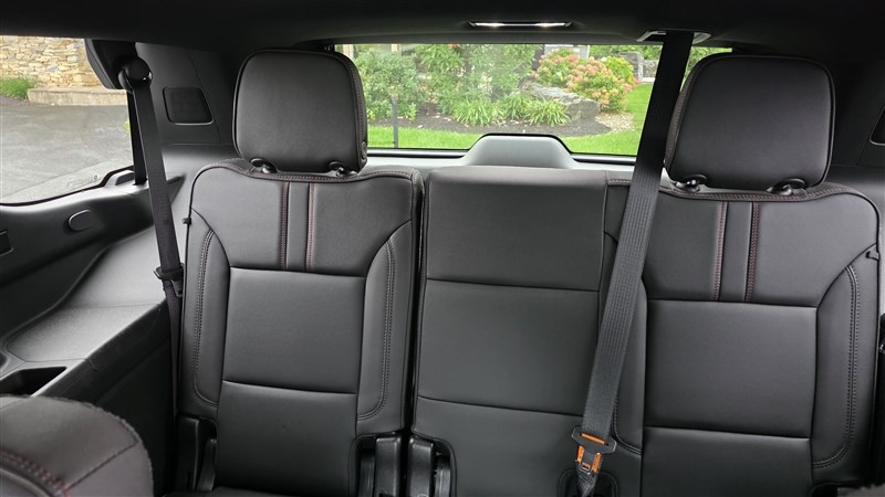 2021 CHEVROLET TAHOE photo 16 of 39
