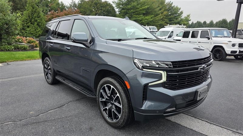 2021 CHEVROLET TAHOE photo 2 of 39
