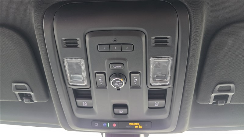 2021 CHEVROLET TAHOE photo 38 of 39