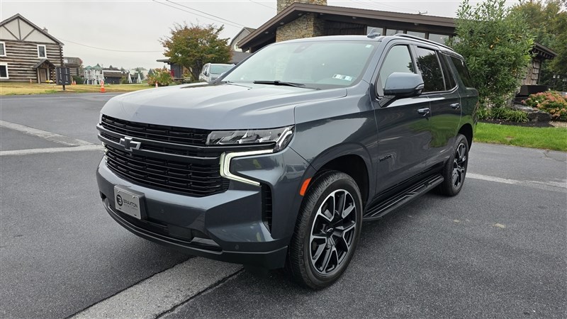 2021 CHEVROLET TAHOE photo 4 of 39