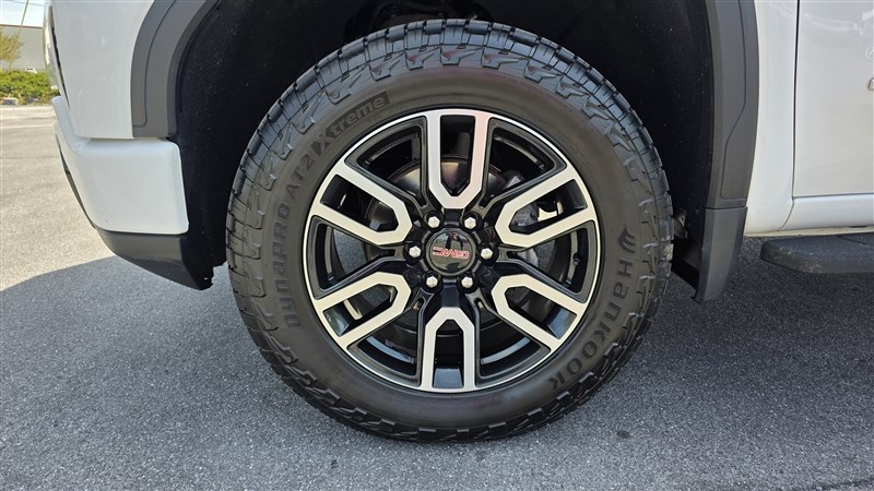 2022 GMC SIERRA K1500 AT4 - 10