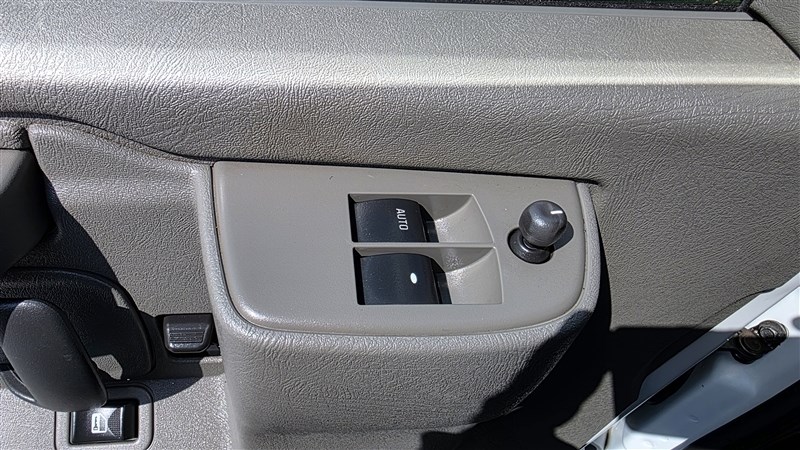 2022 GMC SAVANA photo 11 of 30