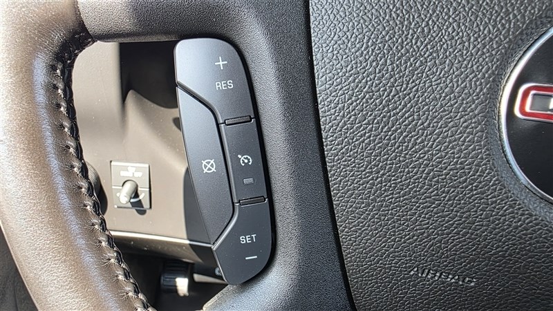 2022 GMC SAVANA photo 15 of 30