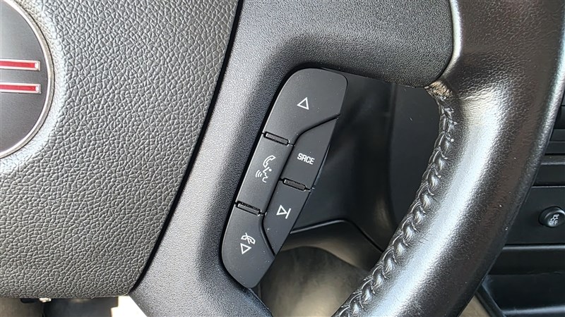2022 GMC SAVANA photo 16 of 30