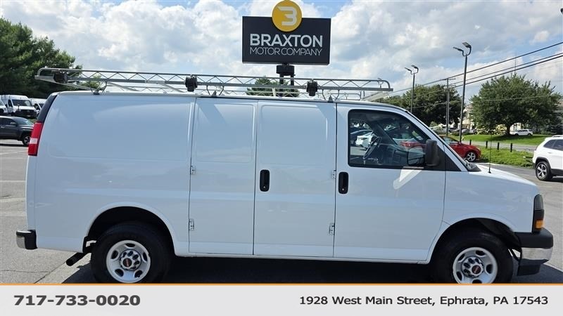 2022 GMC SAVANA