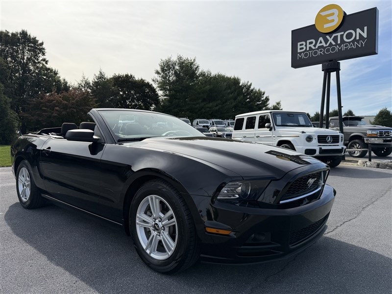 2014 FORD MUSTANG photo 3 of 24