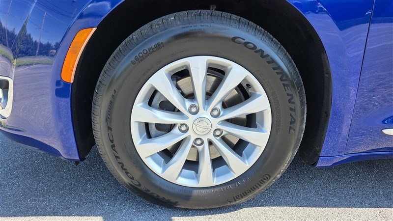 2018 CHRYSLER PACIFICA TOURING L - 10