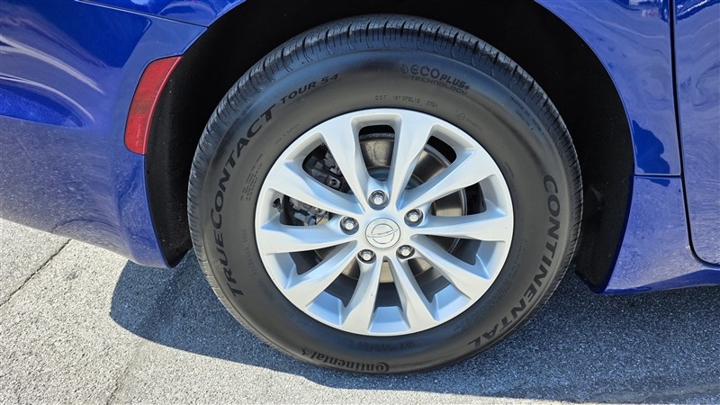 2018 CHRYSLER PACIFICA TOURING L - 8