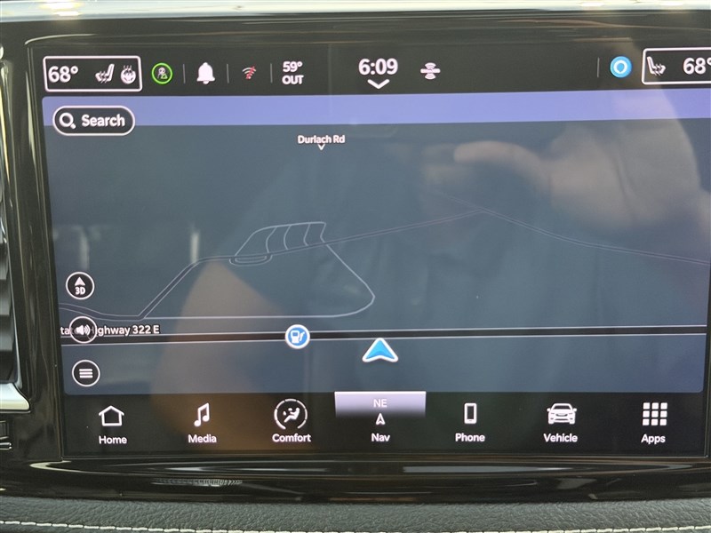 2022 CHRYSLER PACIFICA photo 17 of 39