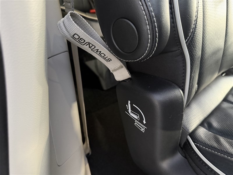 2022 CHRYSLER PACIFICA photo 25 of 39