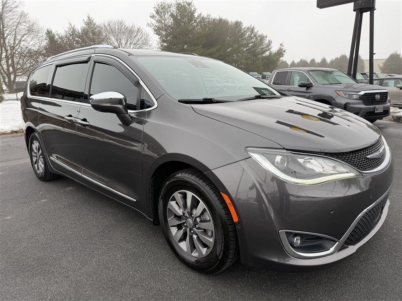 2020 CHRYSLER PACIFICA HYBRID LIMITED - 1