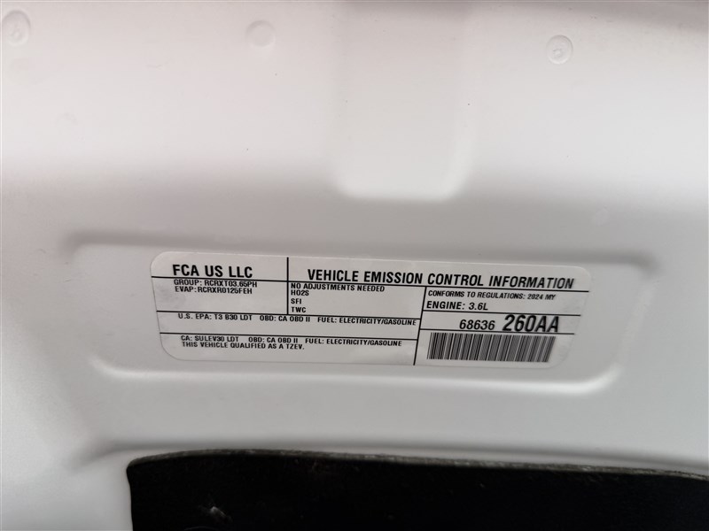 2024 CHRYSLER PACIFICA HYBRID SELECT - 4