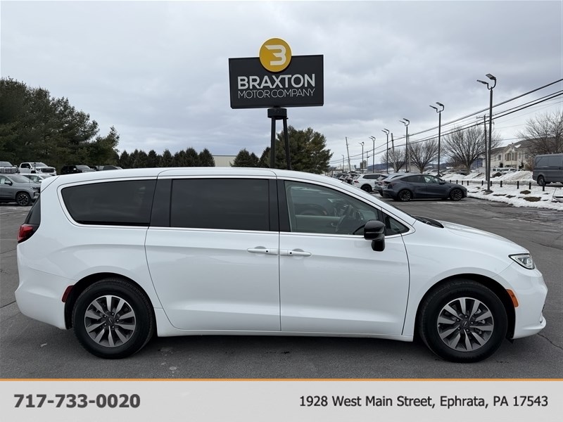 2024 CHRYSLER PACIFICA HYBRID SELECT - 0