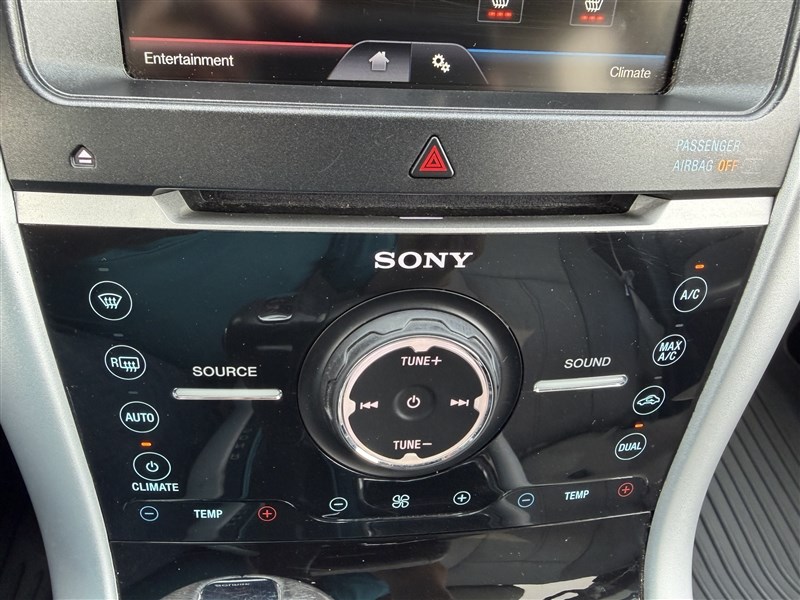 2014 FORD EDGE photo 17 of 33