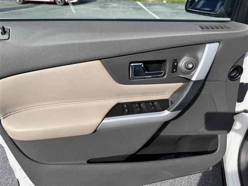 2014 FORD EDGE photo 8 of 33