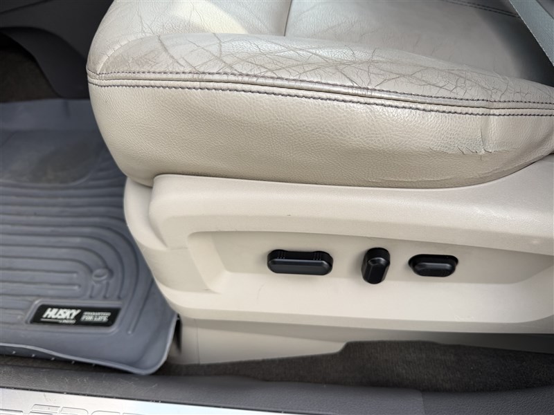2014 FORD EDGE photo 9 of 33