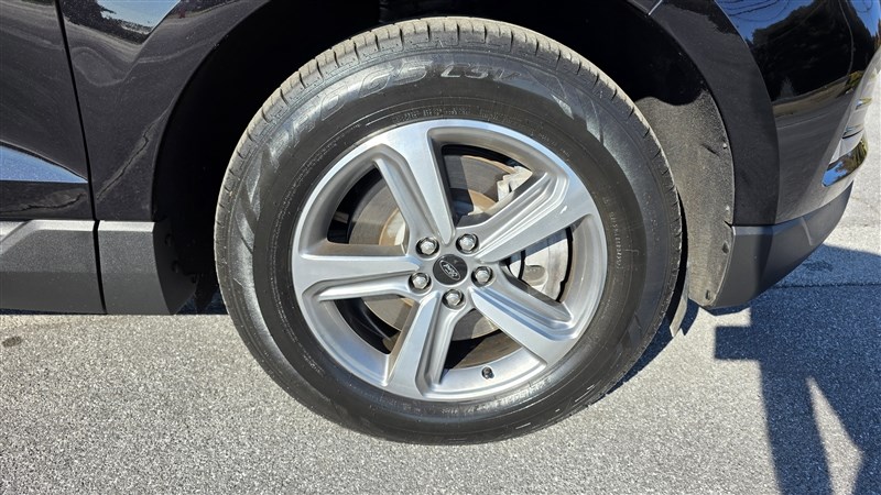 2023 FORD EDGE photo 10 of 41