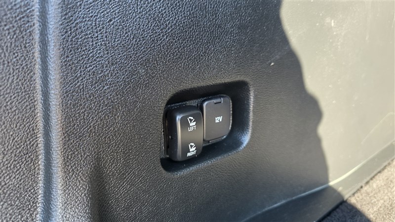 2023 FORD EDGE photo 18 of 41