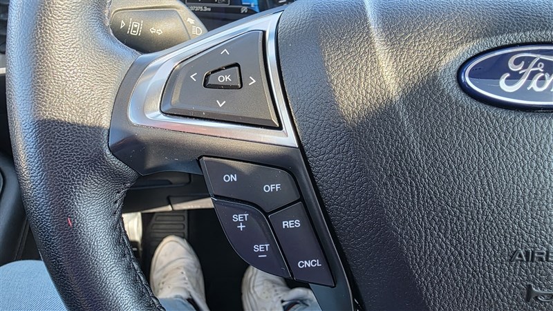 2023 FORD EDGE photo 29 of 41
