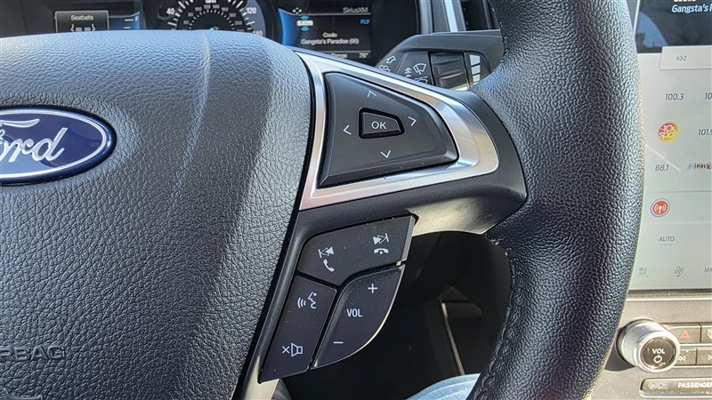 2023 FORD EDGE photo 30 of 41